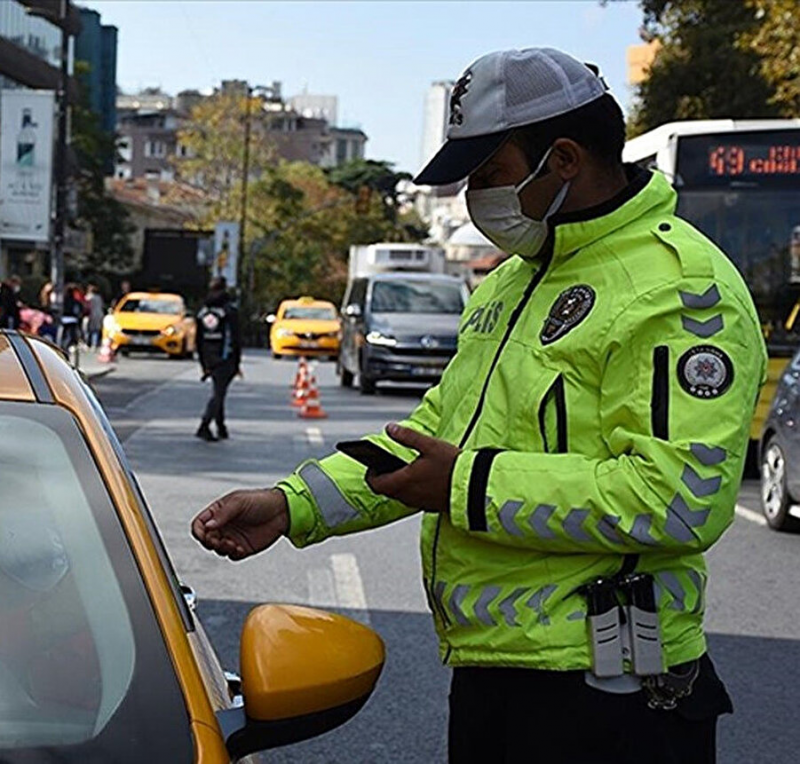 Türkiye genelinde denetim: 742 taksiye ceza kesildi